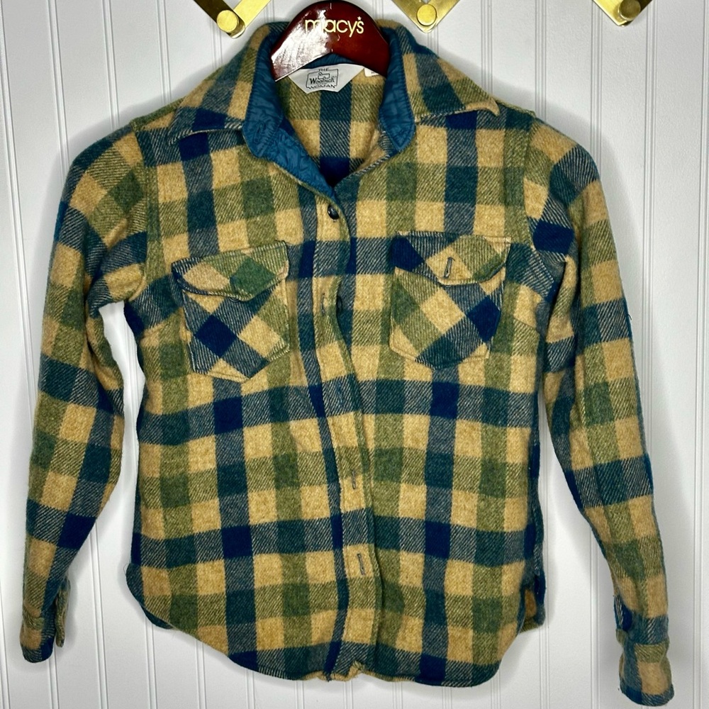 Vintage Woolrich Women’s blue and cream plaid jacket